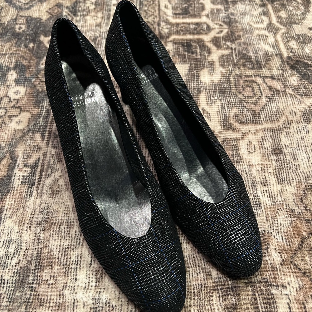 Stuart Weitzman Black Textured Heels
